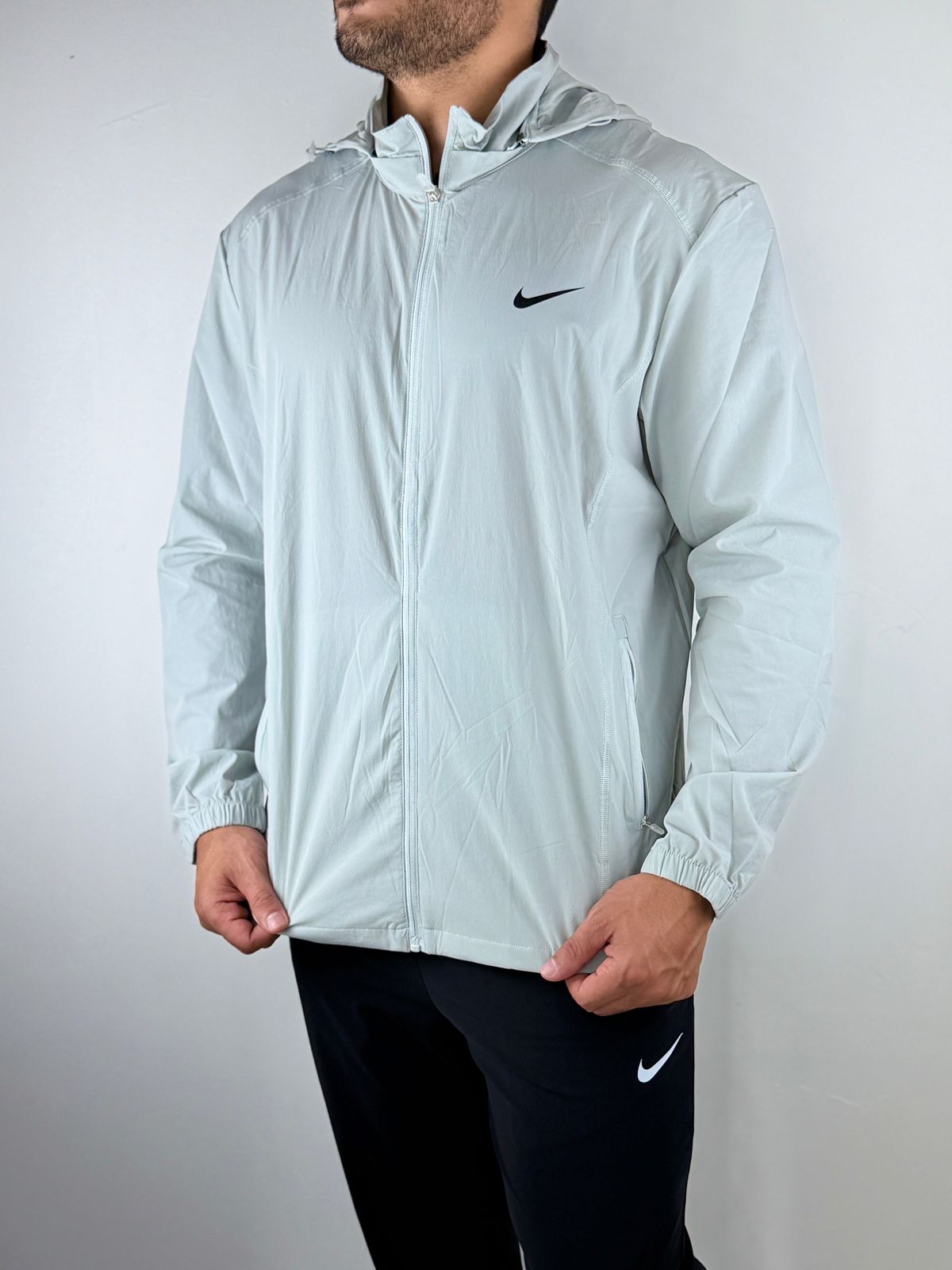 JAQUETA CORTA VENTO MASCULINO NIKE