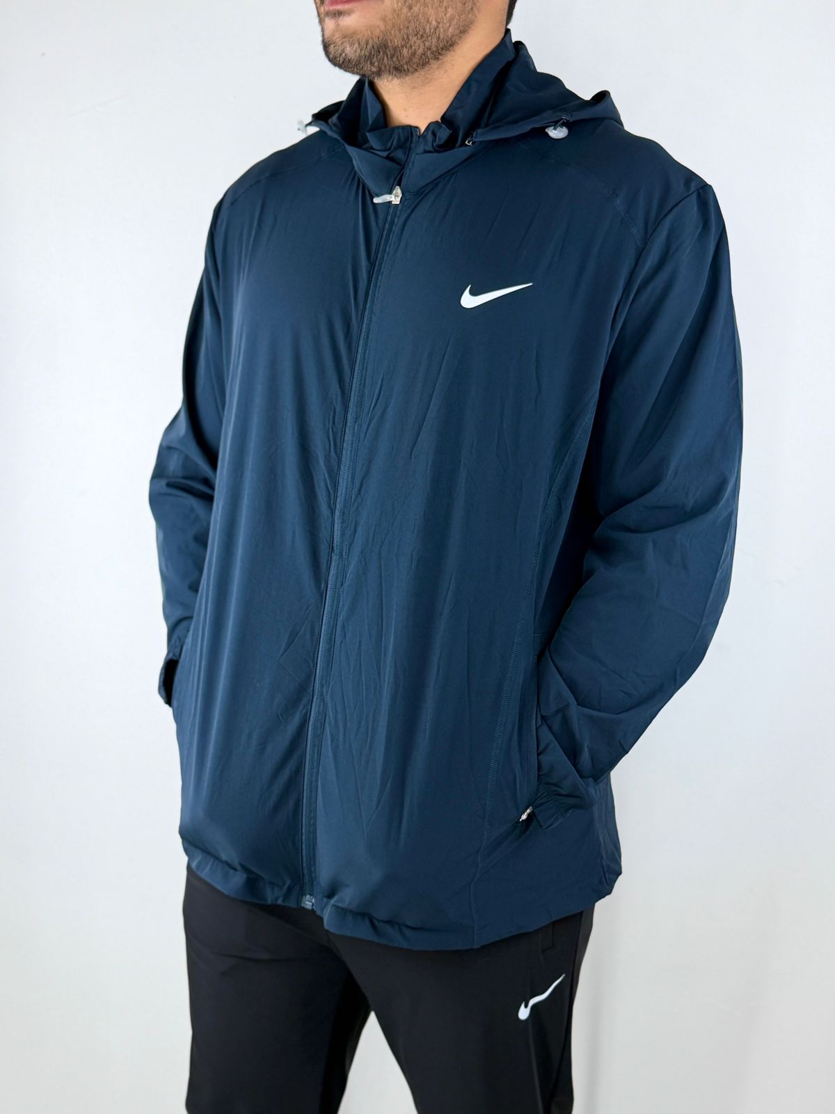 JAQUETA CORTA VENTO MASCULINO NIKE