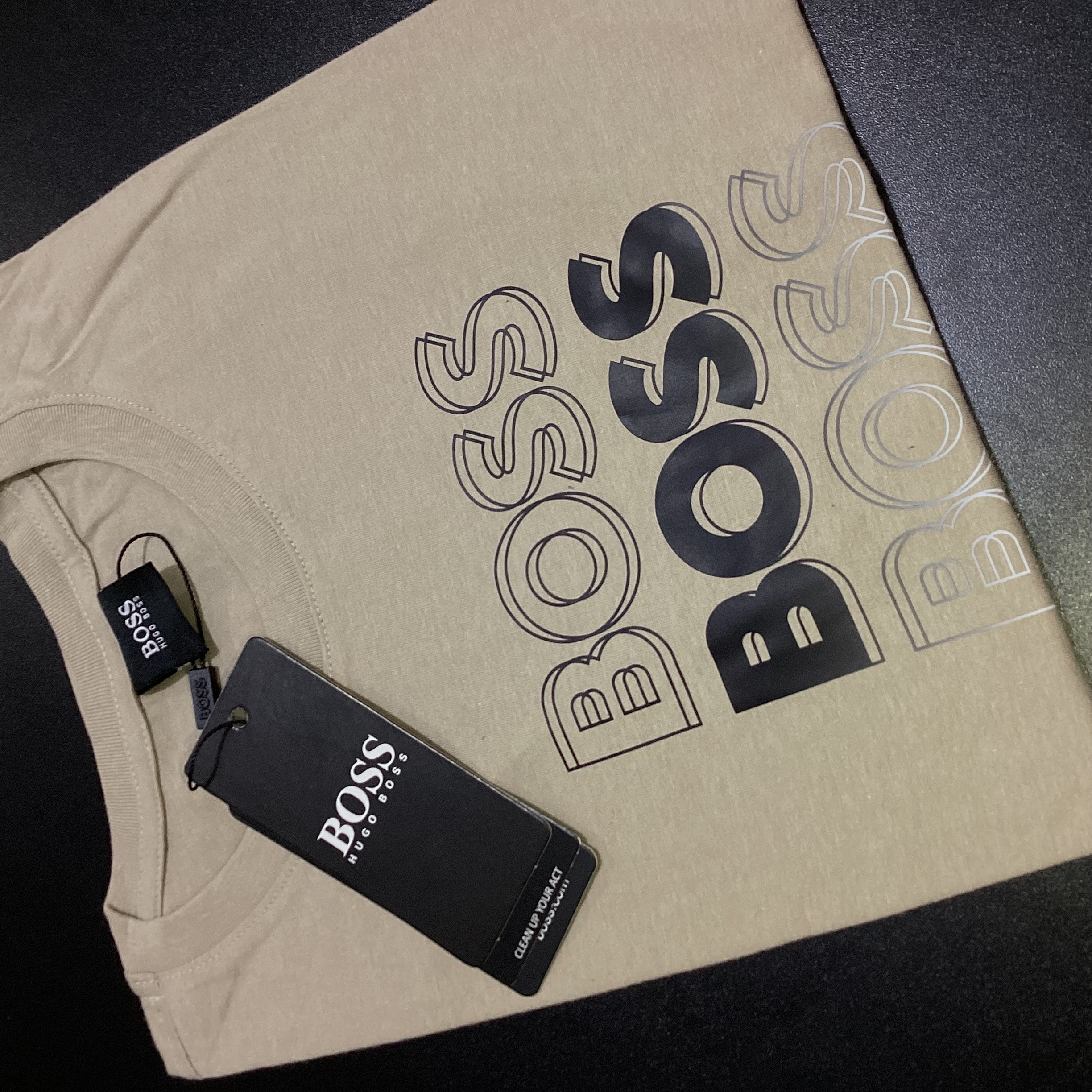 Foto 2 de CAMISA TANGUIS HUGO BOSS