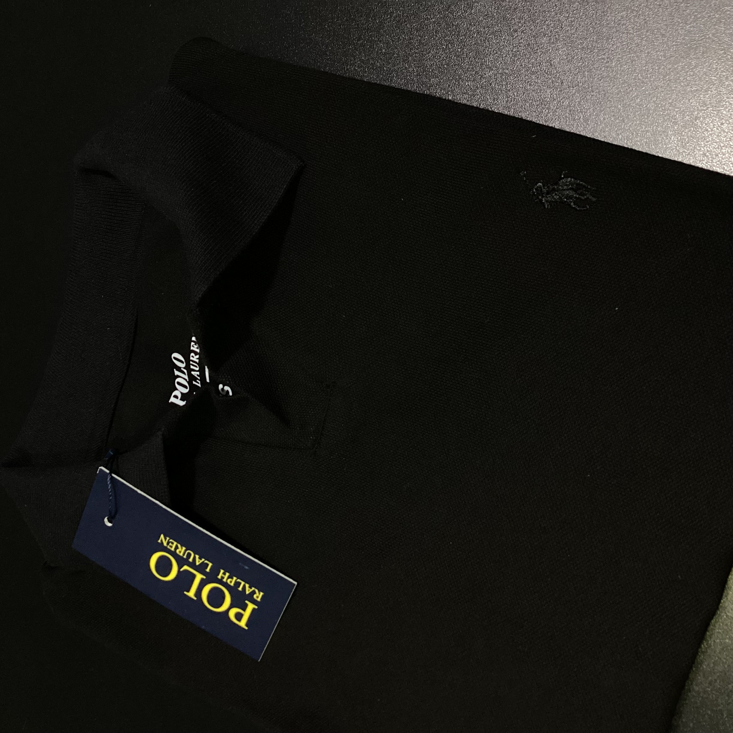 Foto 2 de CAMISA POLO GOLA V RALPH LAUREN