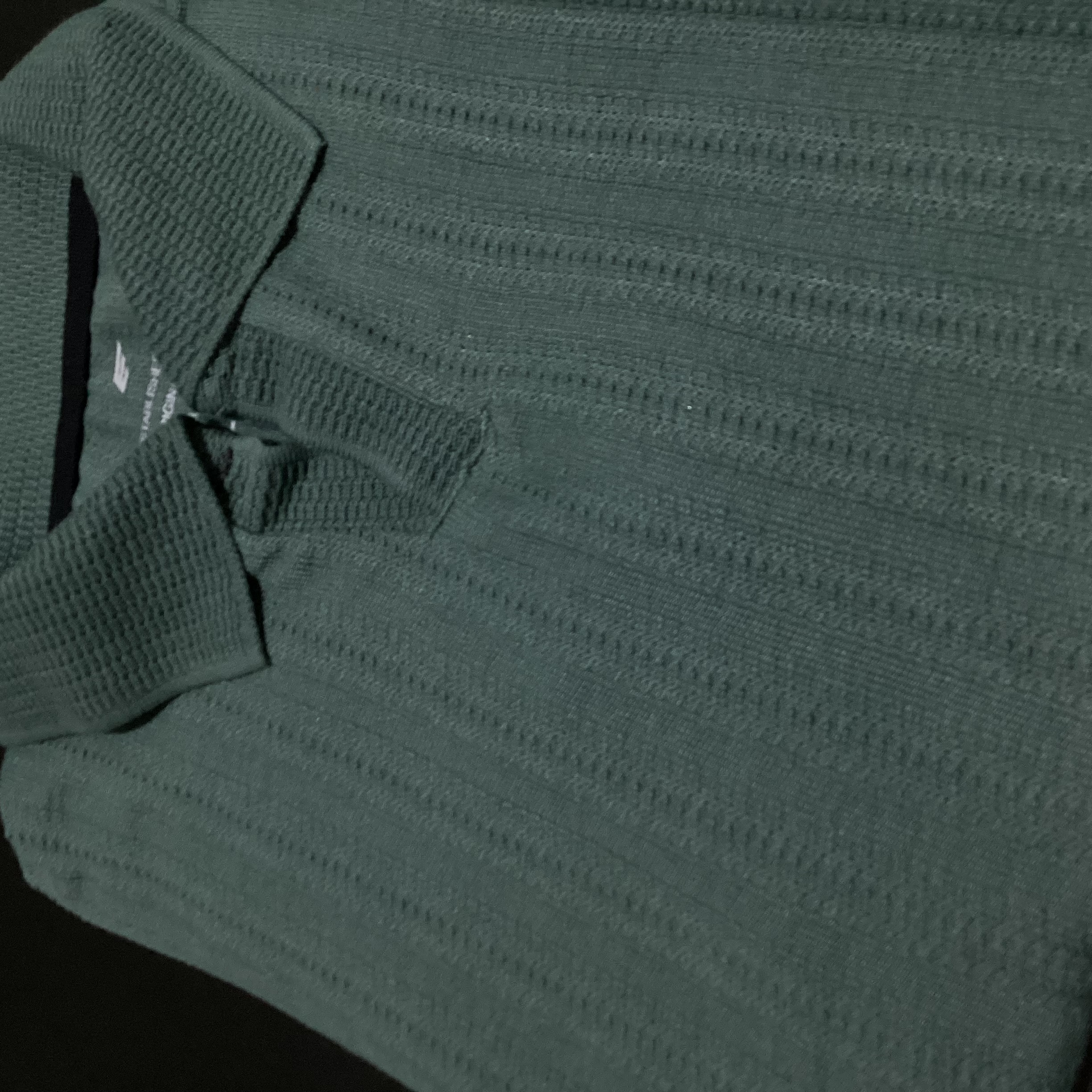 Foto 2 de CAMISA POLO TEXTURIZADA GOLA V ELLUS