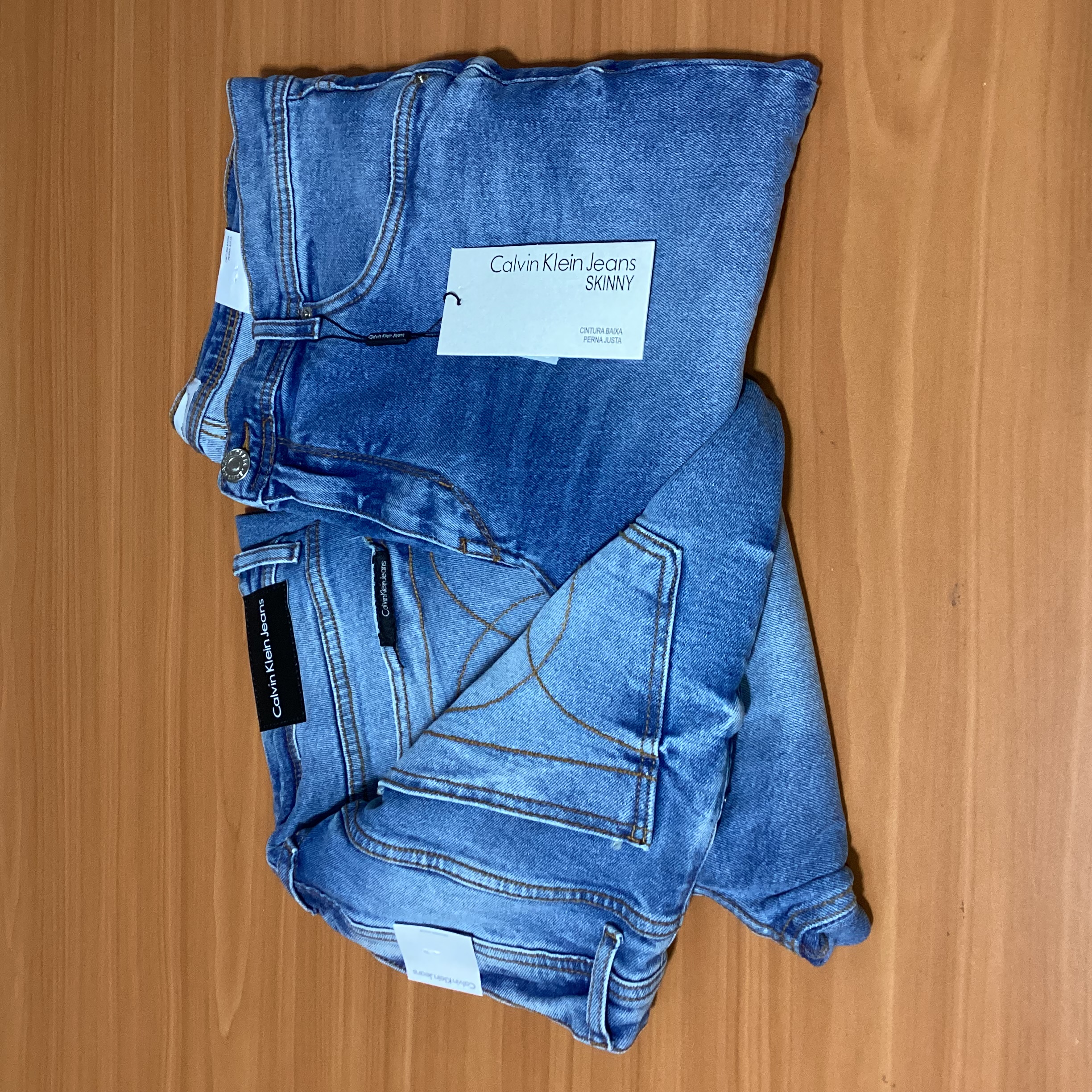 CALÇA JEANS PREMIUM CALVIN KLEIN