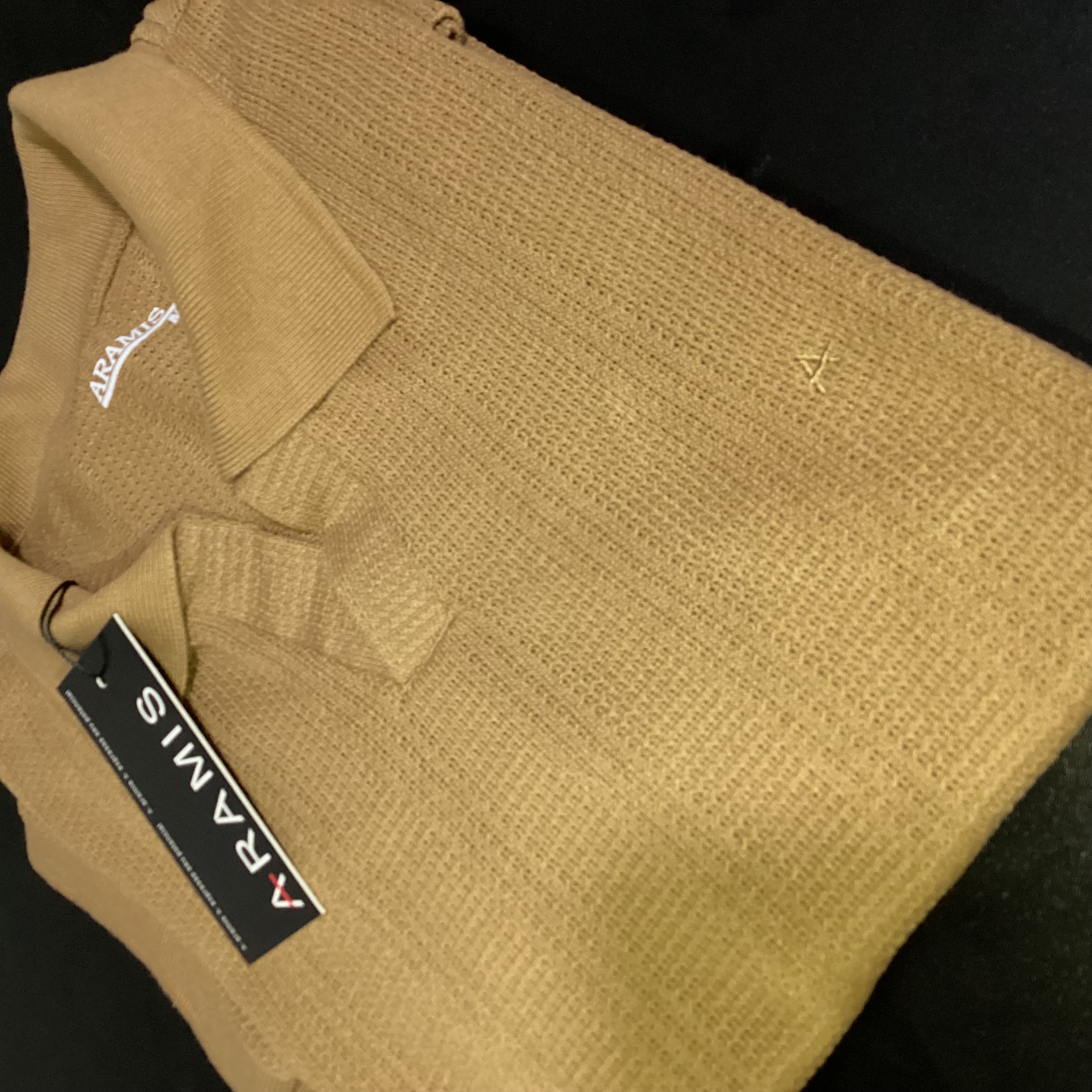 Foto 2 de CAMISA POLO GOLA V TEXTURIZADA ARAMIS