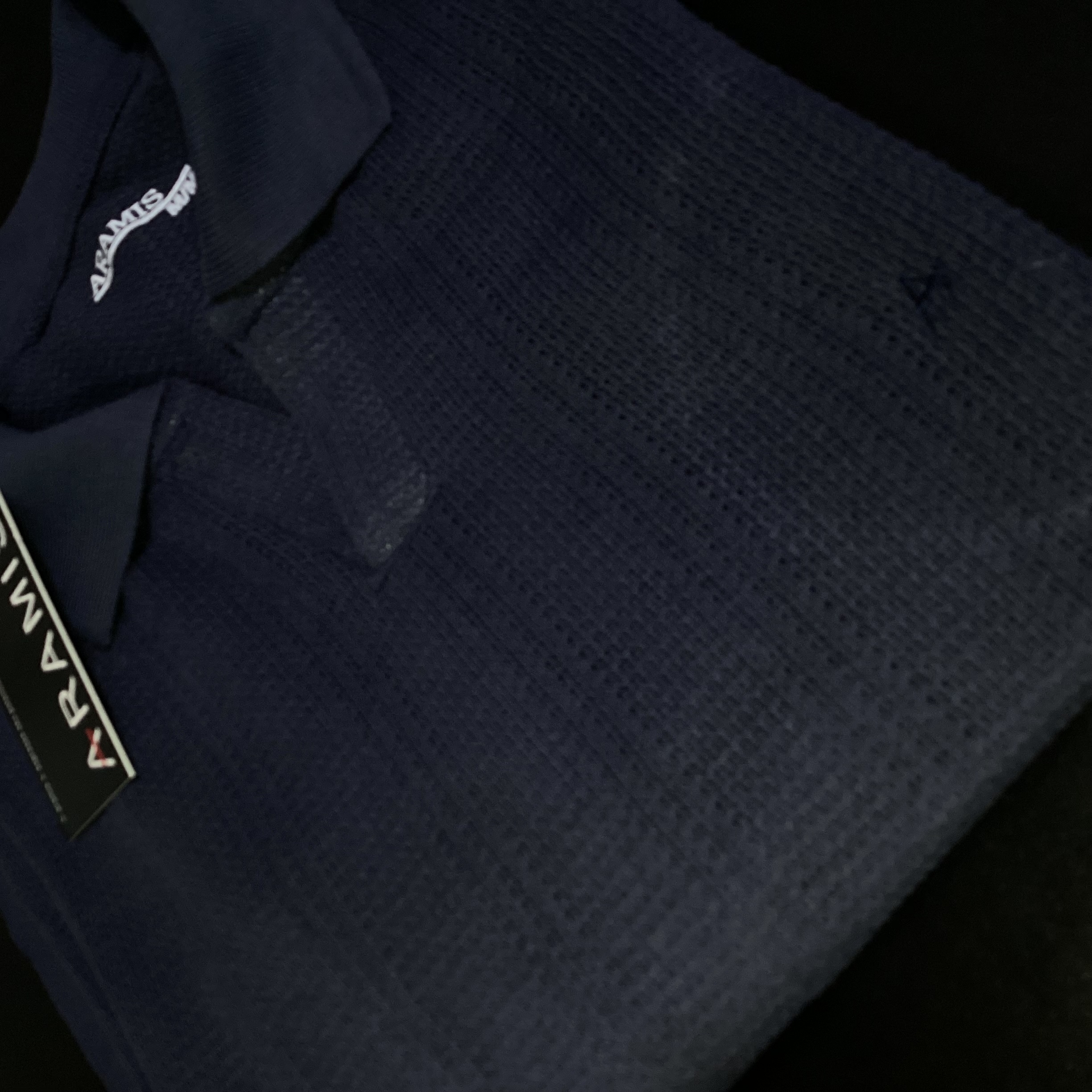 Foto 2 de CAMISA POLO GOLA V TEXTURIZADA ARAMIS