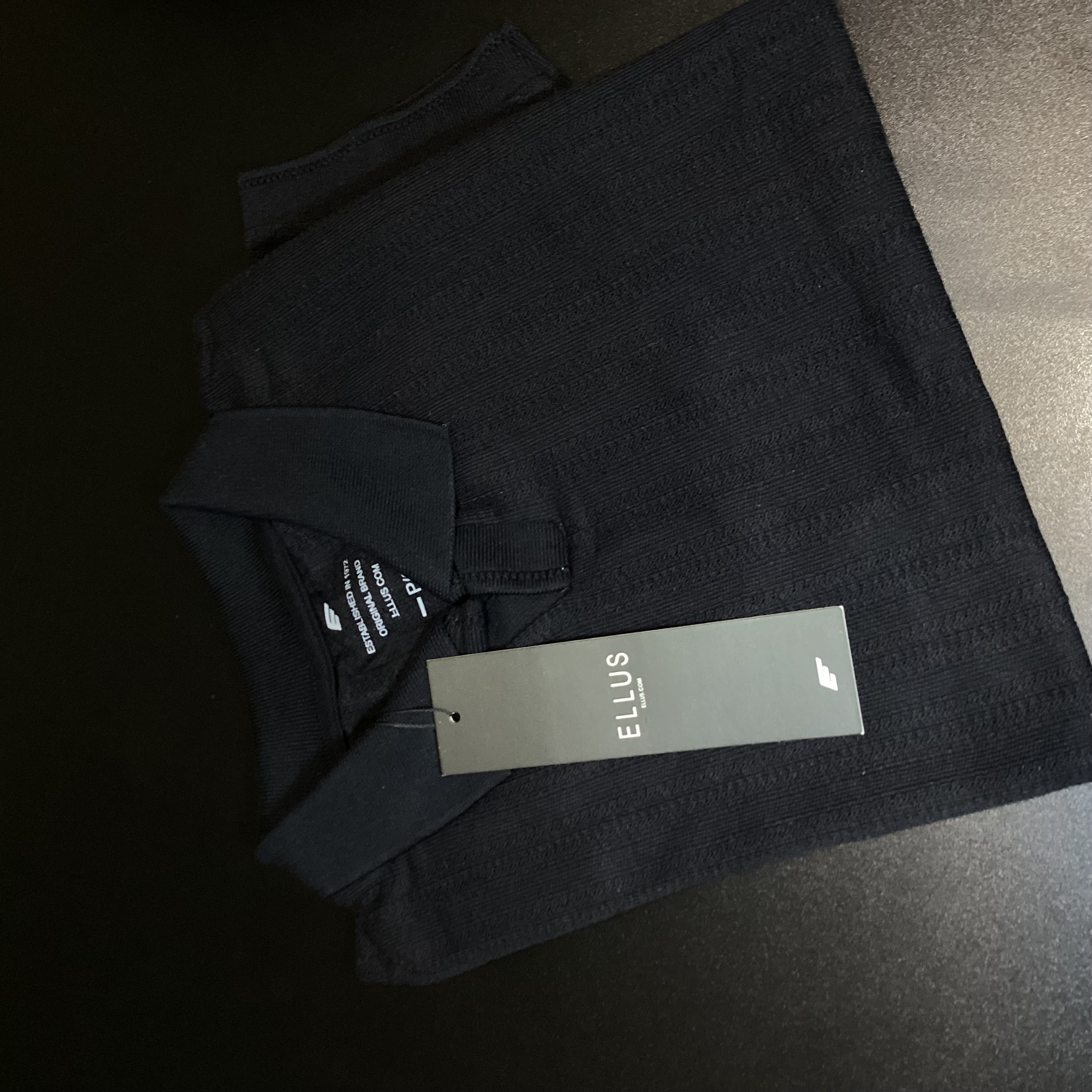 Foto 2 de CAMISA POLO GOLA V TEXTURIZADA ELLUS